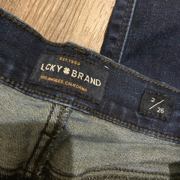 Lucky Brand denim - Picture 2 of 3